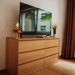 Central-living Brown - Wifi - Netflix - 5 Pers Essen