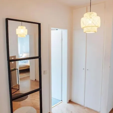 Central-living Brown - Wifi - Netflix - 5 Pers *