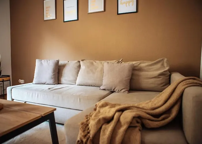 Central-living Brown - Wifi - Netflix - 5 Pers * Essen