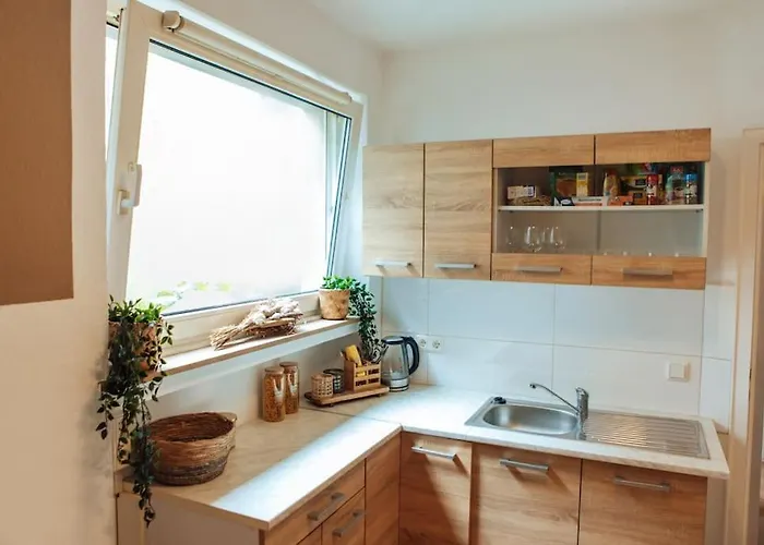 Central-living Brown - Wifi - Netflix - 5 Pers * Essen